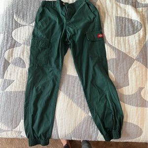 Dickies Green Cargo (women’s) Pants